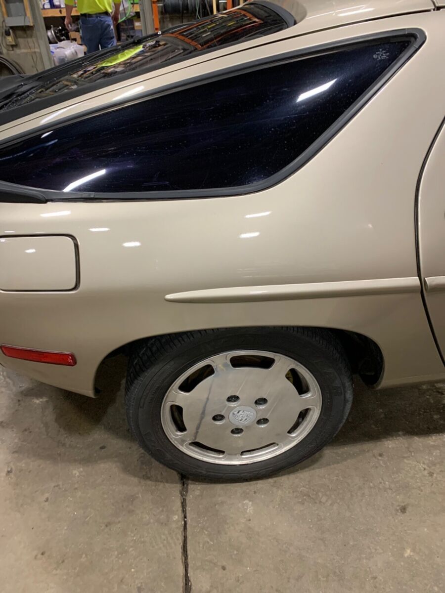 1985 Porsche 928 - photo 13