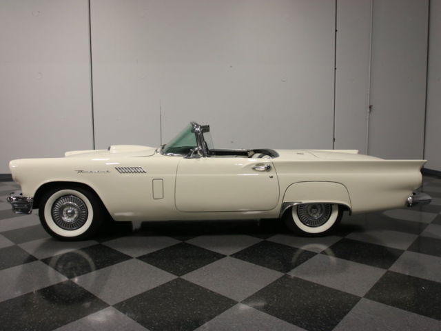 1957 Ford Thunderbird - photo 2
