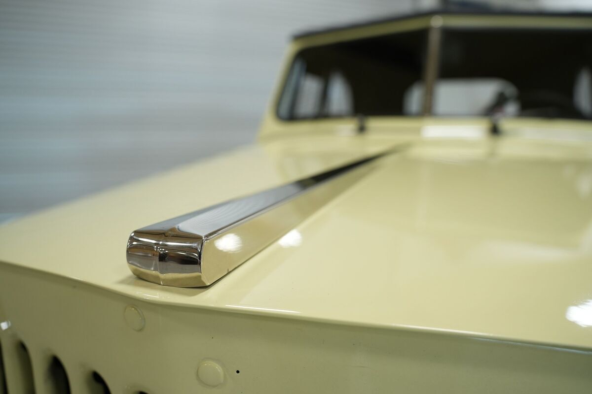 1949 Willys Jeepster - photo 12