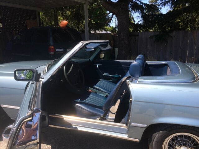 1977 Mercedes-Benz 400-Series - photo 3