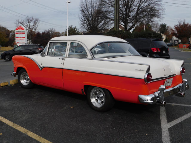 1955 Ford Fairlane Club Sedan; 351 cu. in. Windsor - photo 4