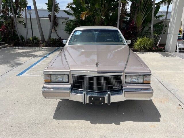 1991 Cadillac Fleetwood - photo 3