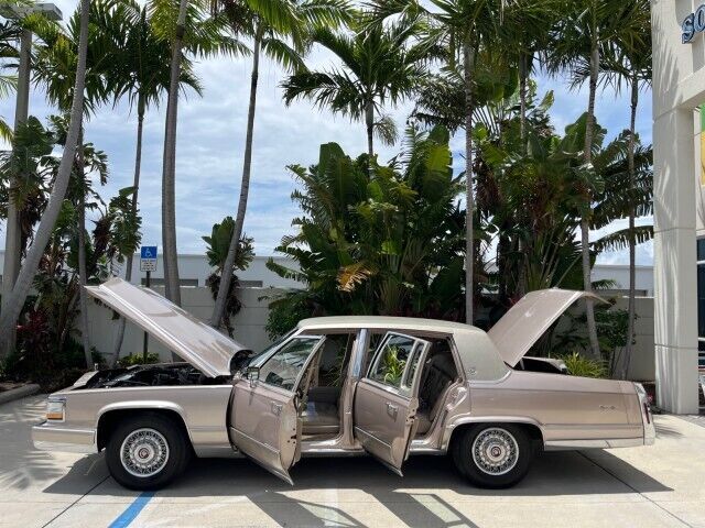 1991 Cadillac Fleetwood - photo 9