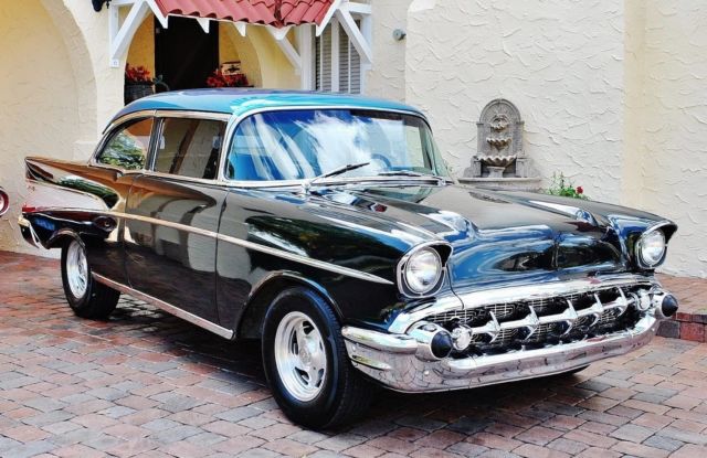 Power Steering Air Conditioning Custom Shaved Dash w/ Digital Guages 1957 Chevrolet Bel Air/150/210 Stunning Restoration Vintage Air