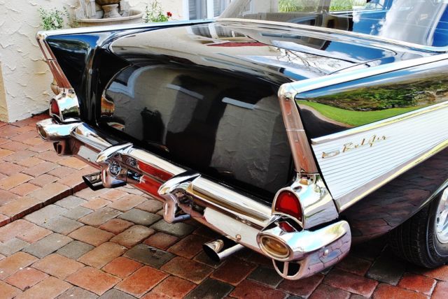 1957 Chevrolet Bel Air/150/210 Stunning Restoration Vintage Air - photo 13