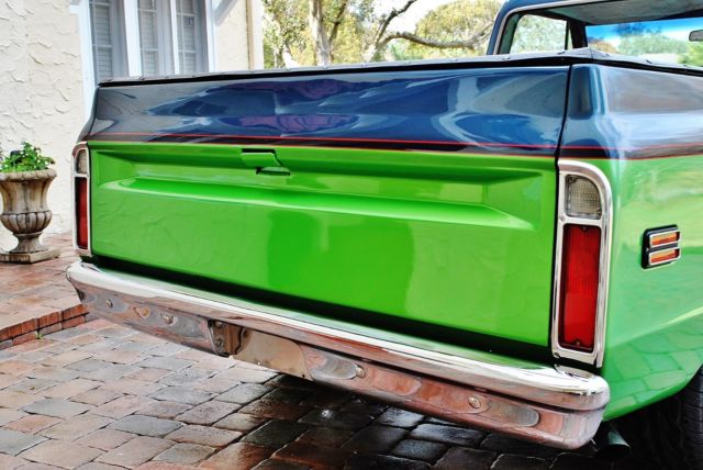 1972 Chevrolet C-10 Custom Pickup 350 V8 A/C Fully Restored - photo 12