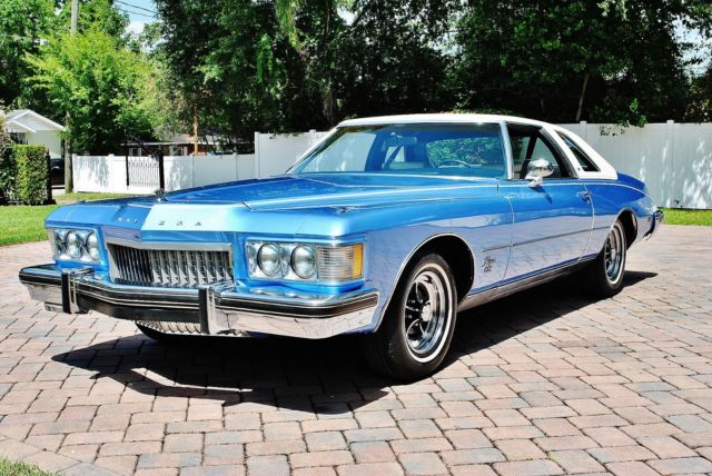 1974 Buick Riviera GS - photo 2