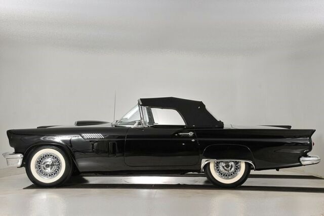 1957 Ford Thunderbird -- - photo 8
