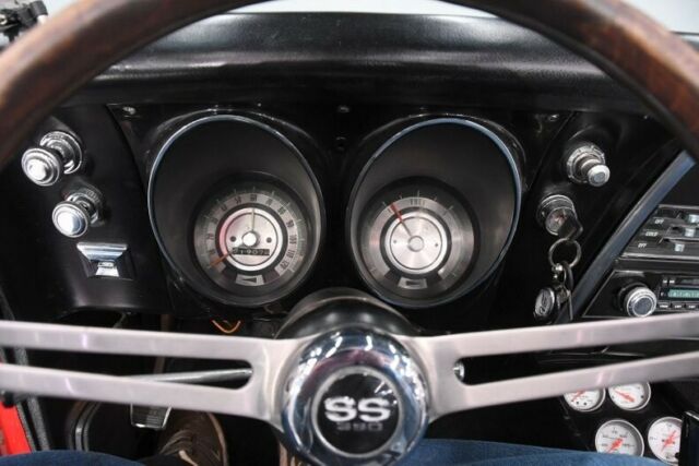 1967 Chevrolet Camaro - photo 2