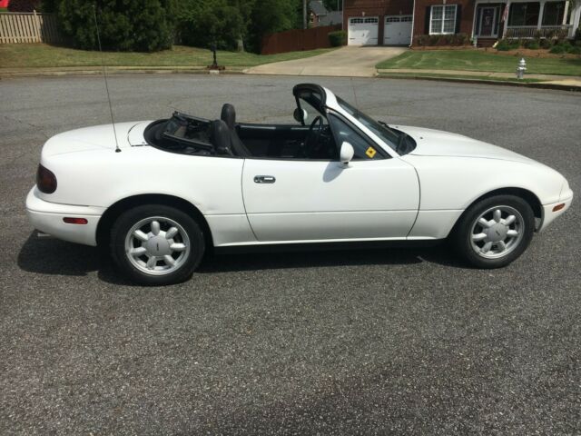Pre-Mass Production "first article" 1990 Miata. March '89 manufacture date 1990 Mazda MX-5 Miata A package