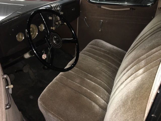 1935 Ford Coupe Model 48 - photo 6