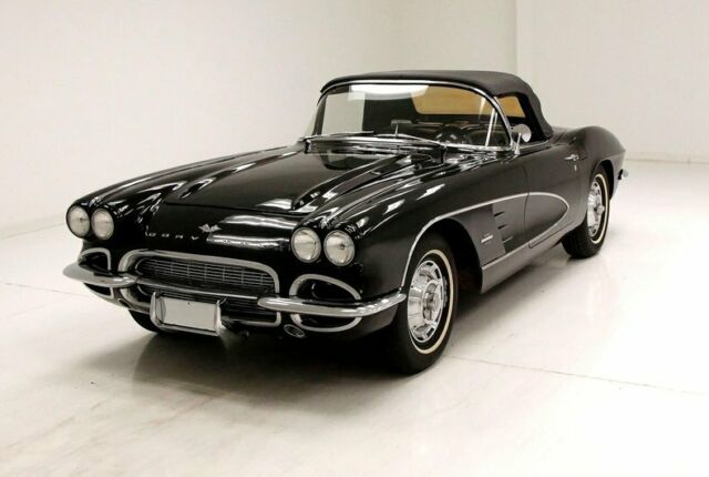 Presentable Paint/Original 283ci V8 Completely Rebuilt/Great Driving Example 1961 Chevrolet Corvette Roadster