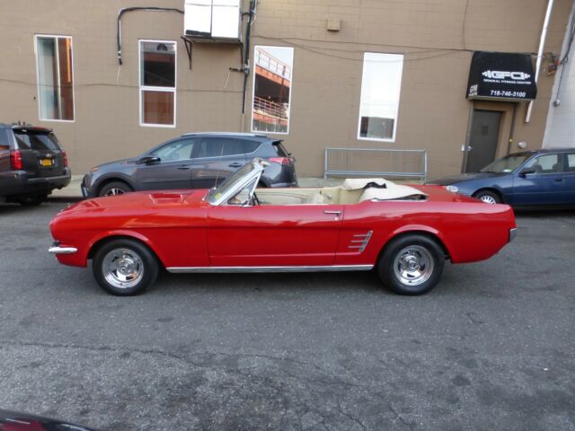 1966 Ford Mustang Convertible - photo 2