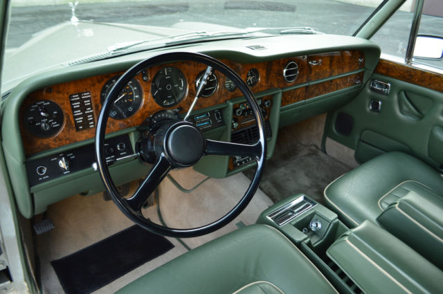 1979 Rolls-Royce Silver Shadow - II : 19,900 orig miles - photo 13