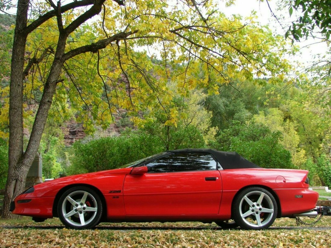 Previously listed with incorrect miles. Miles showing are 111,500 1994 Chevrolet Camaro Camaro Z28
