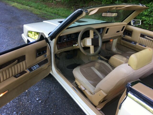 1986 Dodge 600 2 Door Convertible ES Turbo - photo 11