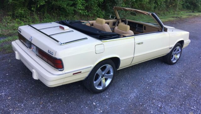 1986 Dodge 600 2 Door Convertible ES Turbo - photo 8