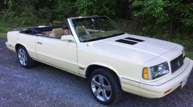 1986 Dodge 600 2 Door Convertible ES Turbo - photo 9