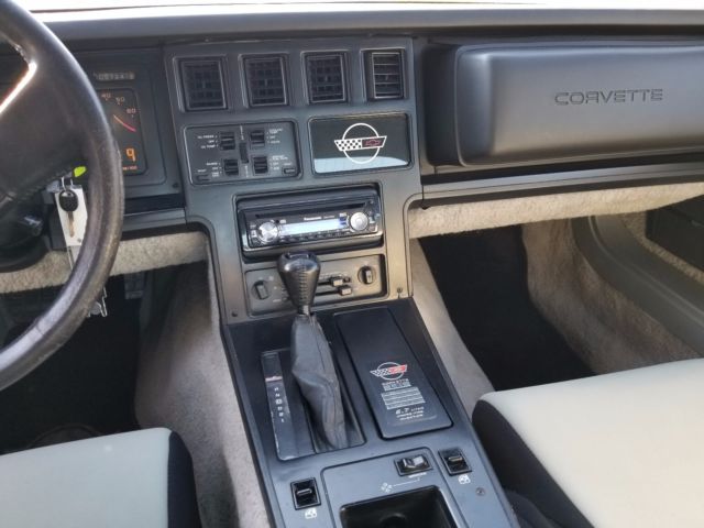 1984 Chevrolet Corvette - photo 8