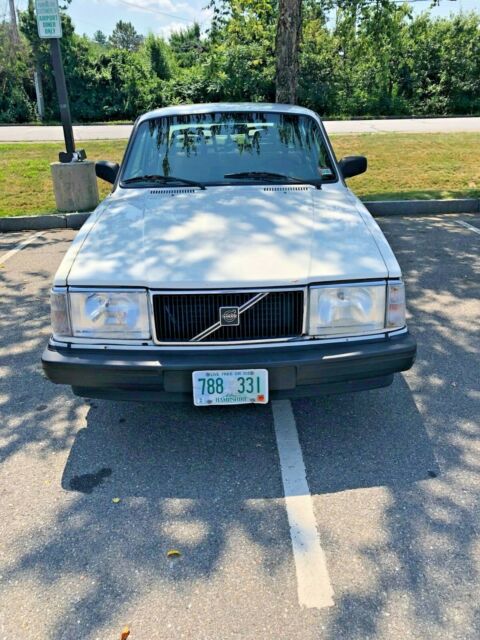 1990 Volvo 240 - photo 3