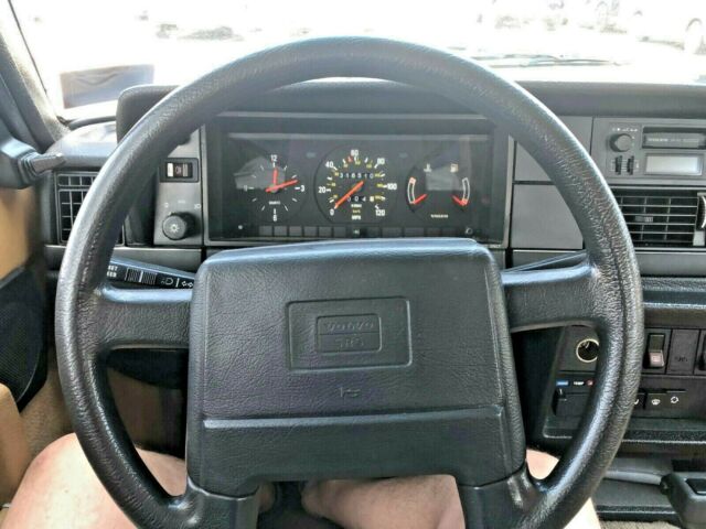 1990 Volvo 240 - photo 8