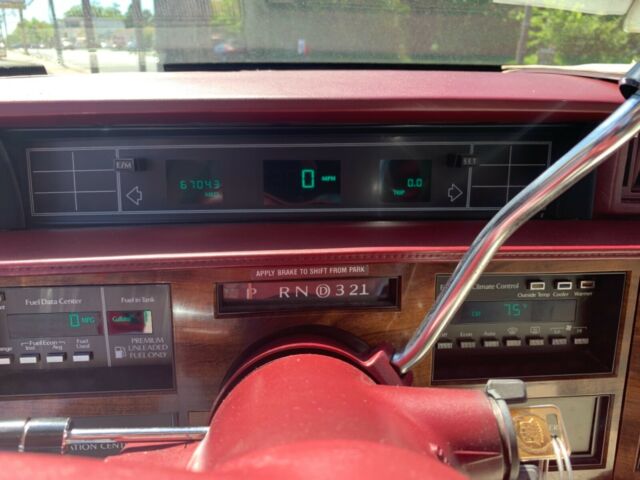 1992 Cadillac DeVille - photo 7