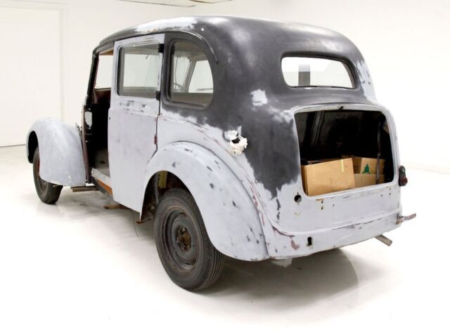 1957 Austin FX30 - photo 3