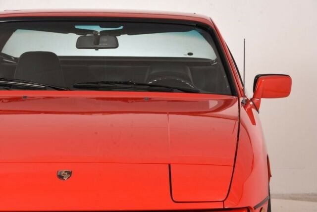 1987 Porsche 924S -- - photo 10
