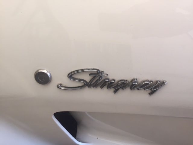 1974 Chevrolet Corvette convertible - photo 2