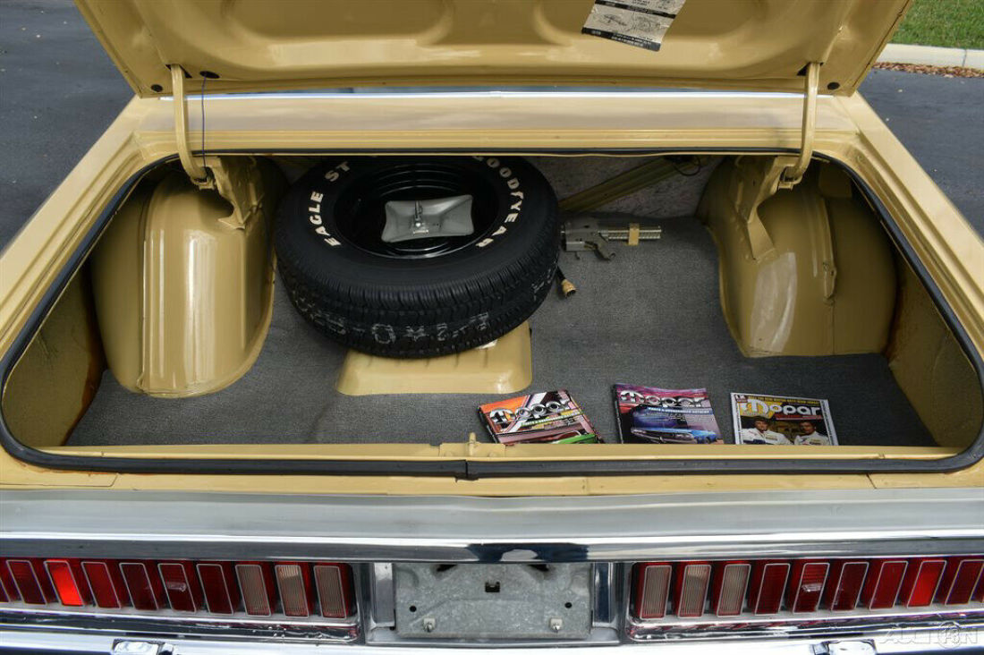 1974 Dodge Charger Mint Original Condition 318 V8 Automatic - photo 12