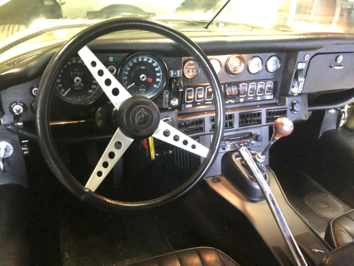 1974 Jaguar E-Type - photo 11