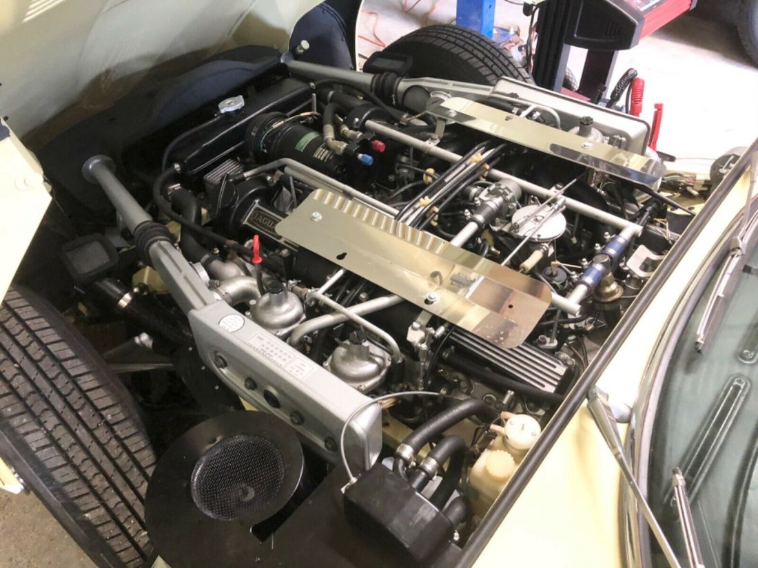 1974 Jaguar E-Type - photo 13