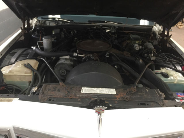 1983 Cadillac DeVille Roadster - photo 6