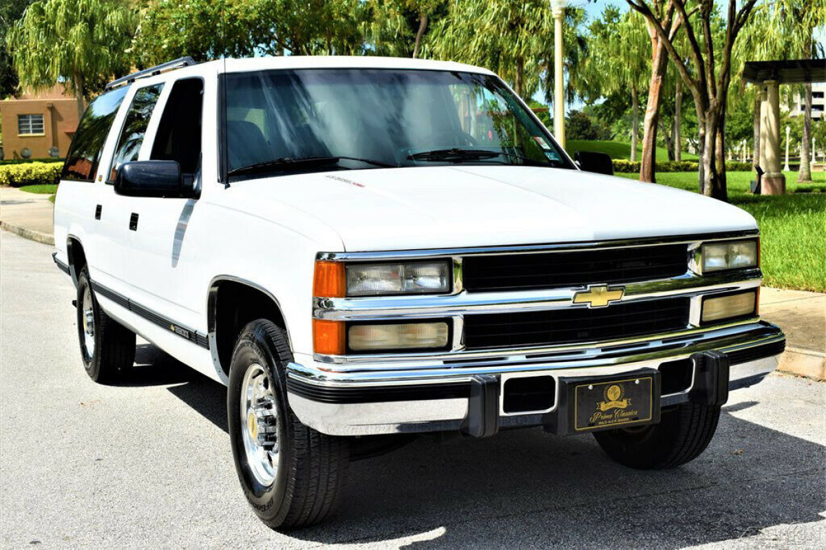 1994 Chevrolet Suburban - photo 13