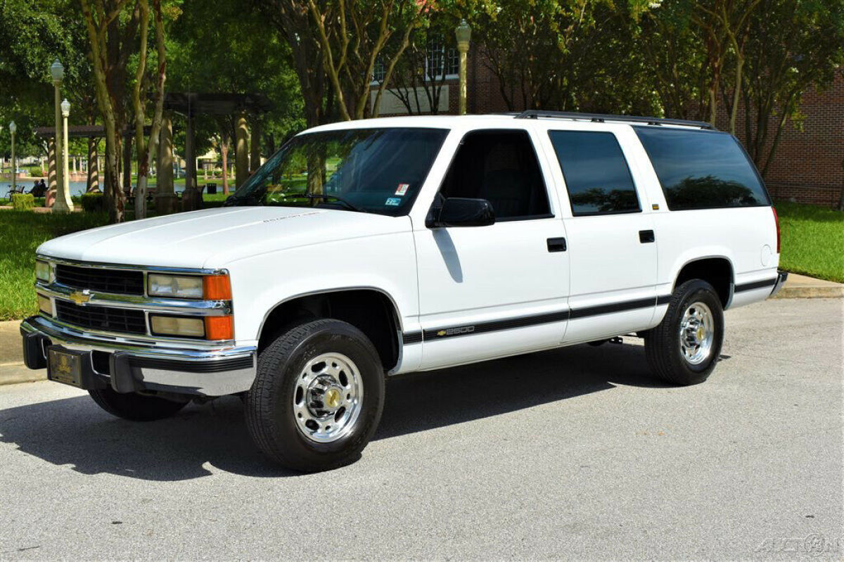 1994 Chevrolet Suburban - photo 7