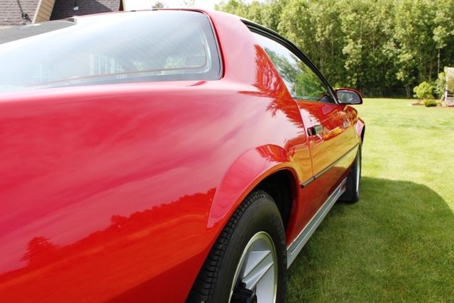 1984 Chevrolet Camaro - photo 8