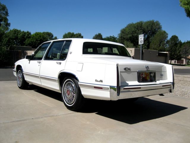 1992 Cadillac DeVille UpScale Luxury Class - photo 2
