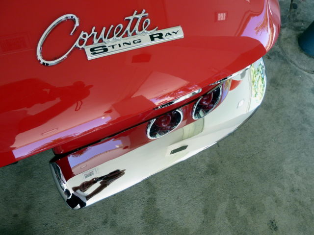 1965 Chevrolet Corvette CONVERTIBLE - photo 10