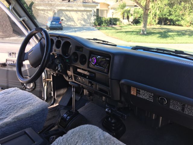 1990 Toyota Land Cruiser FJ62 - photo 13