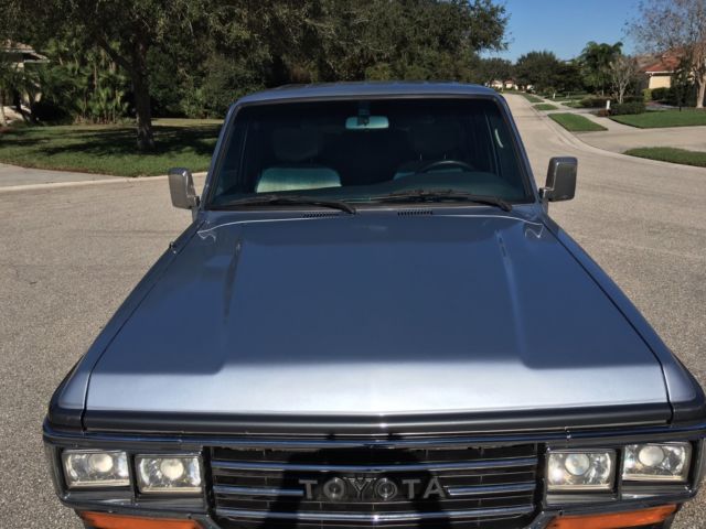 1990 Toyota Land Cruiser FJ62 - photo 8