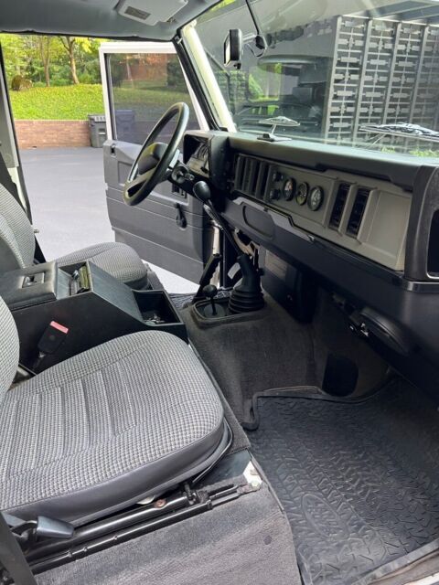 1993 Land Rover Defender - photo 12