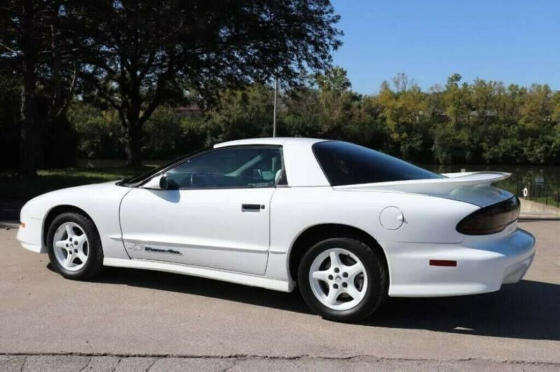 1994 Pontiac Trans Am - photo 2