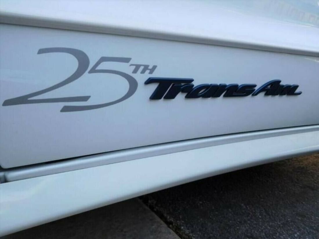 1994 Pontiac Trans Am - photo 7