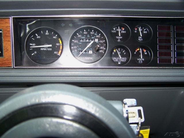 1988 Oldsmobile Cutlass SUPREME CLASSIC 17k 5.0L 307 4BBL V8 BUCKETS CONSOLE A BEAUTY - photo 10