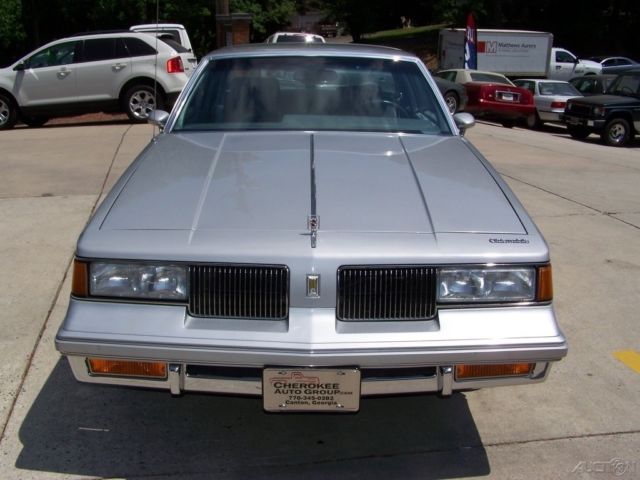 1988 Oldsmobile Cutlass SUPREME CLASSIC 17k 5.0L 307 4BBL V8 BUCKETS CONSOLE A BEAUTY - photo 12