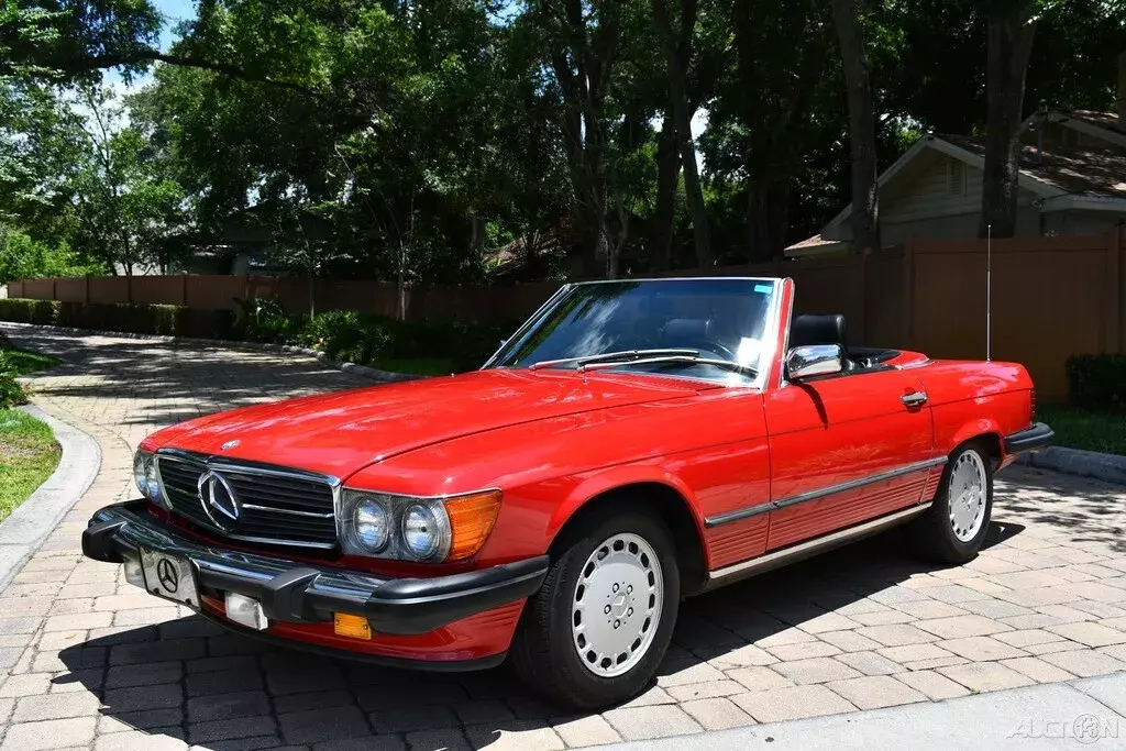 Pristine Original 1989 Mercedes 560 SL 5.6L V8 Auto Hard Top & Soft Top 59ks Wow 1989 Mercedes-Benz 500-Series Clean Car fax Simply An Amazing 560 SL