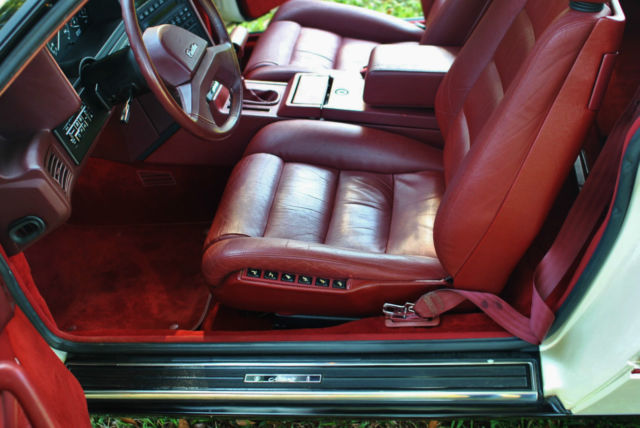 1989 Cadillac Allante Convertible 2-Tops Only 54,520 Miles! Loaded! - photo 7