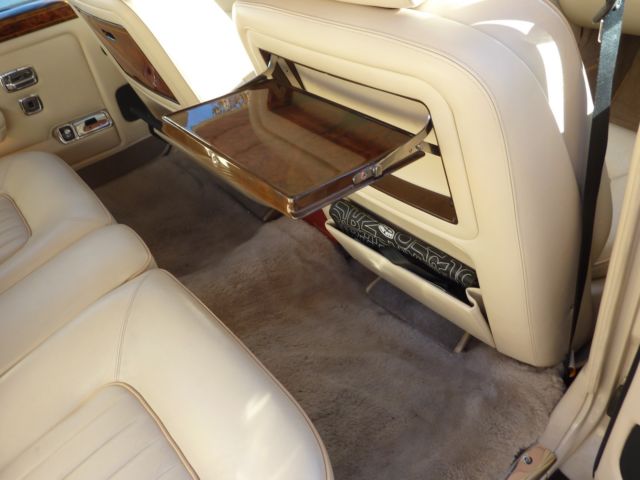 1991 Rolls-Royce Silver Spirit/Spur/Dawn long wheel base saloon - photo 8