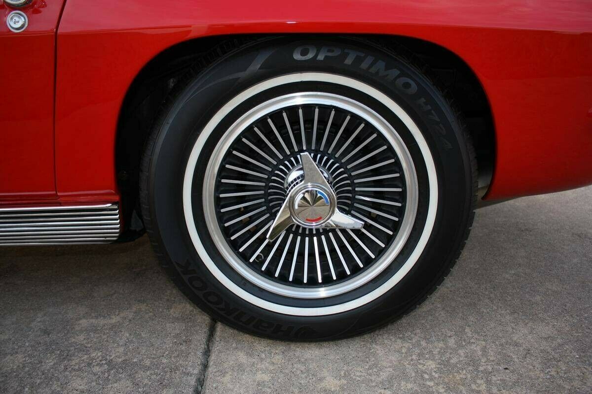 1963 Chevrolet Corvette - photo 10