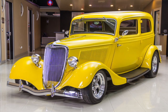 Pro Build! ALL Henry Ford Steel, Corvette LT-1 V8, 4L60E Auto, TCI Chassis, A/C! 1934 Ford Tudor Sedan Street Rod